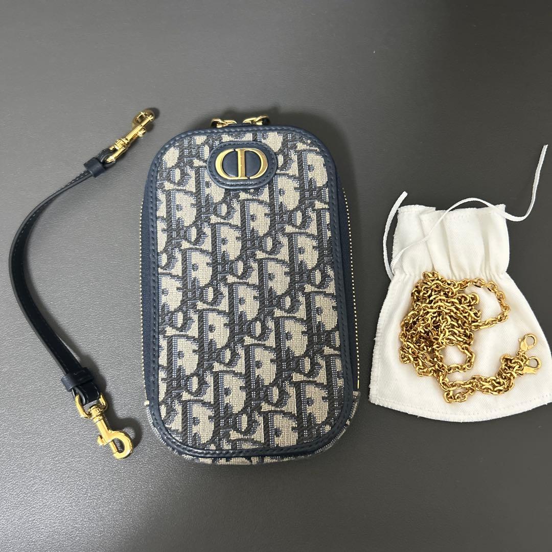 Dior スマホショルダーバッグ Dior スマホショルダーバッグ