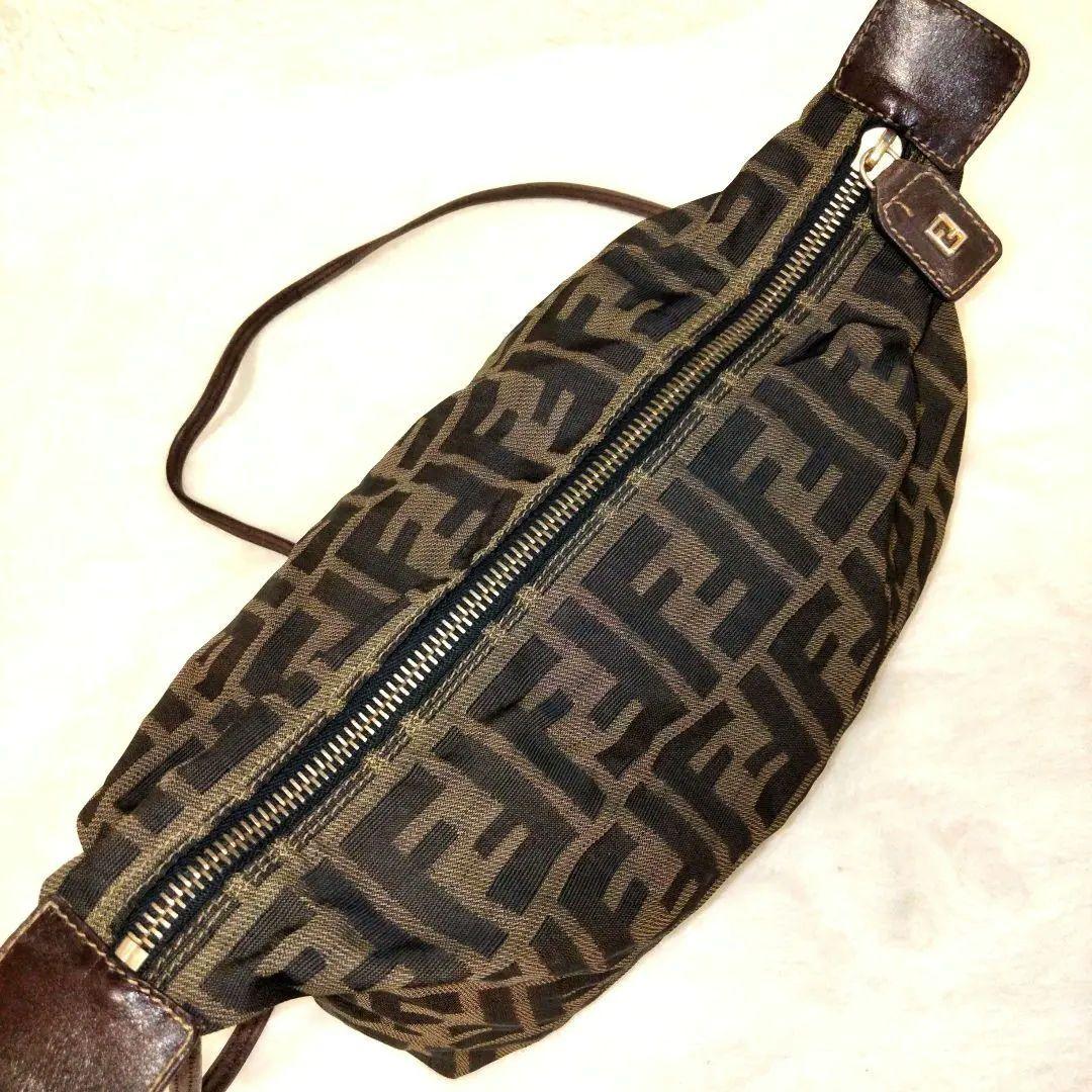 FENDI ミニショルダーバック ズッカ柄 アクセサリーポーチ