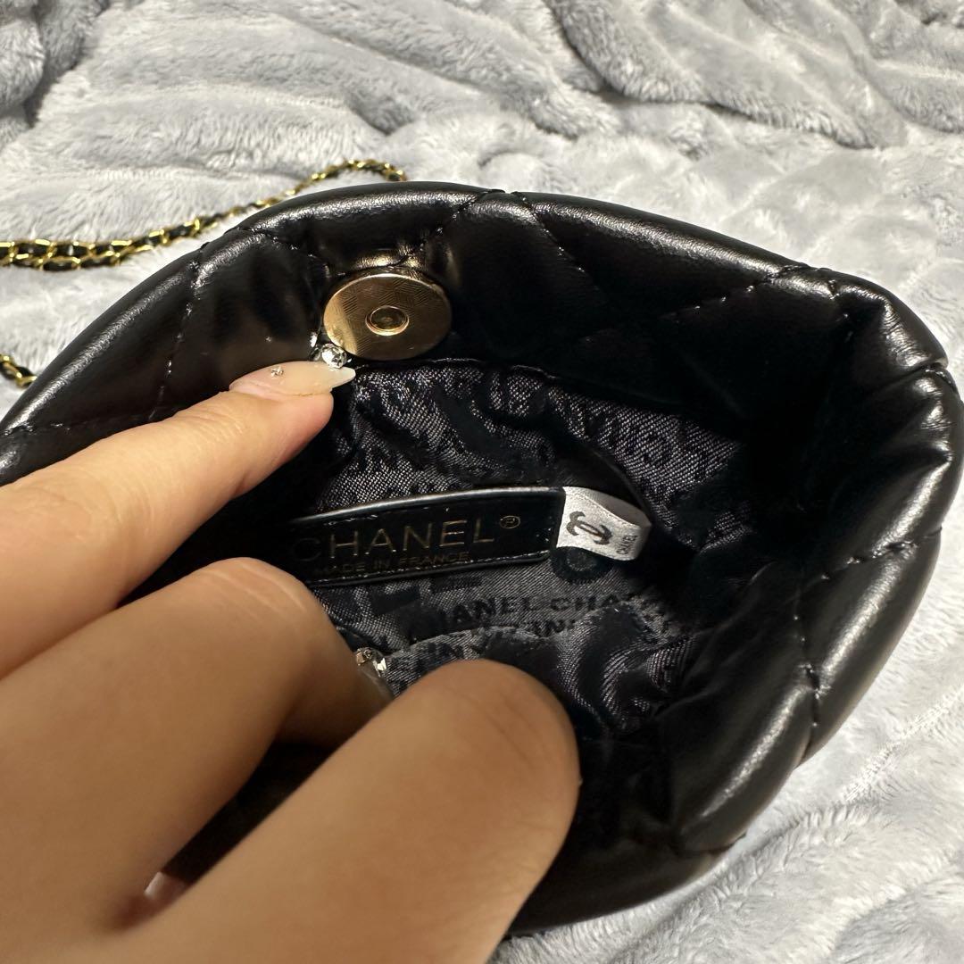 CHANEL ノベルティ チェーンポーチ CHANEL ノベルティ チェーンポーチ