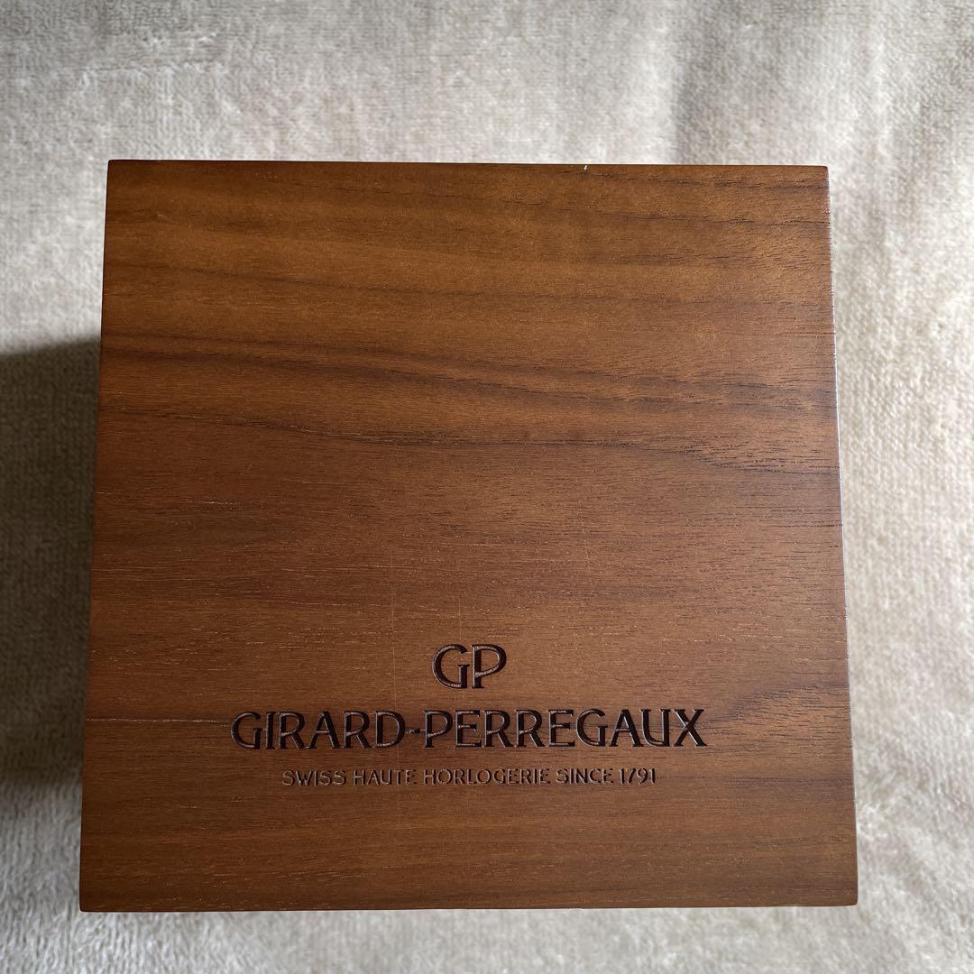 GIRARD-PERREGAUX 時計ケース