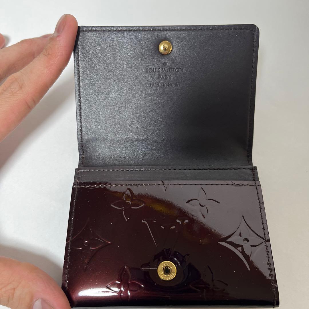 ルイヴィトン ヴェルニ アマラント カードケース