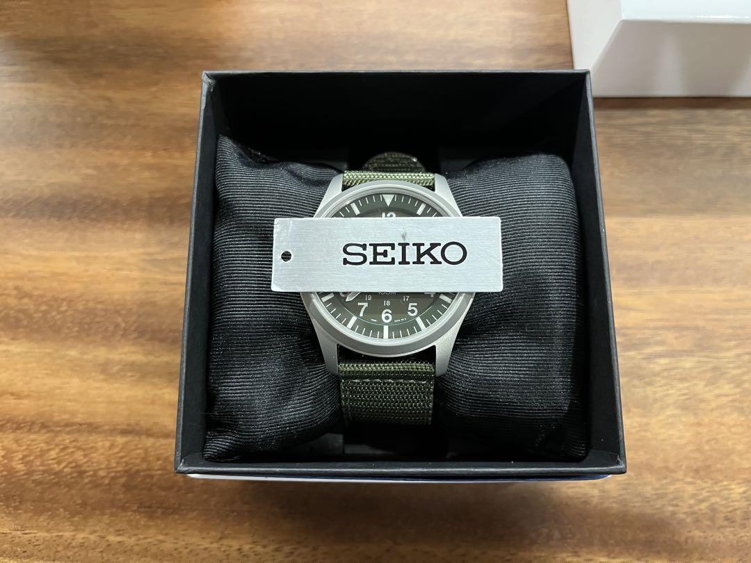 セイコー SEIKO 5 SPORTS 自動巻きSNZG09K1