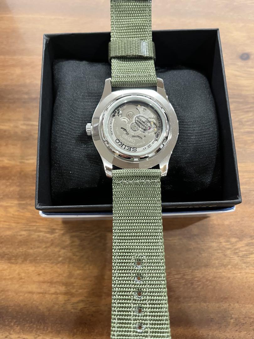 セイコー SEIKO 5 SPORTS 自動巻きSNZG09K1