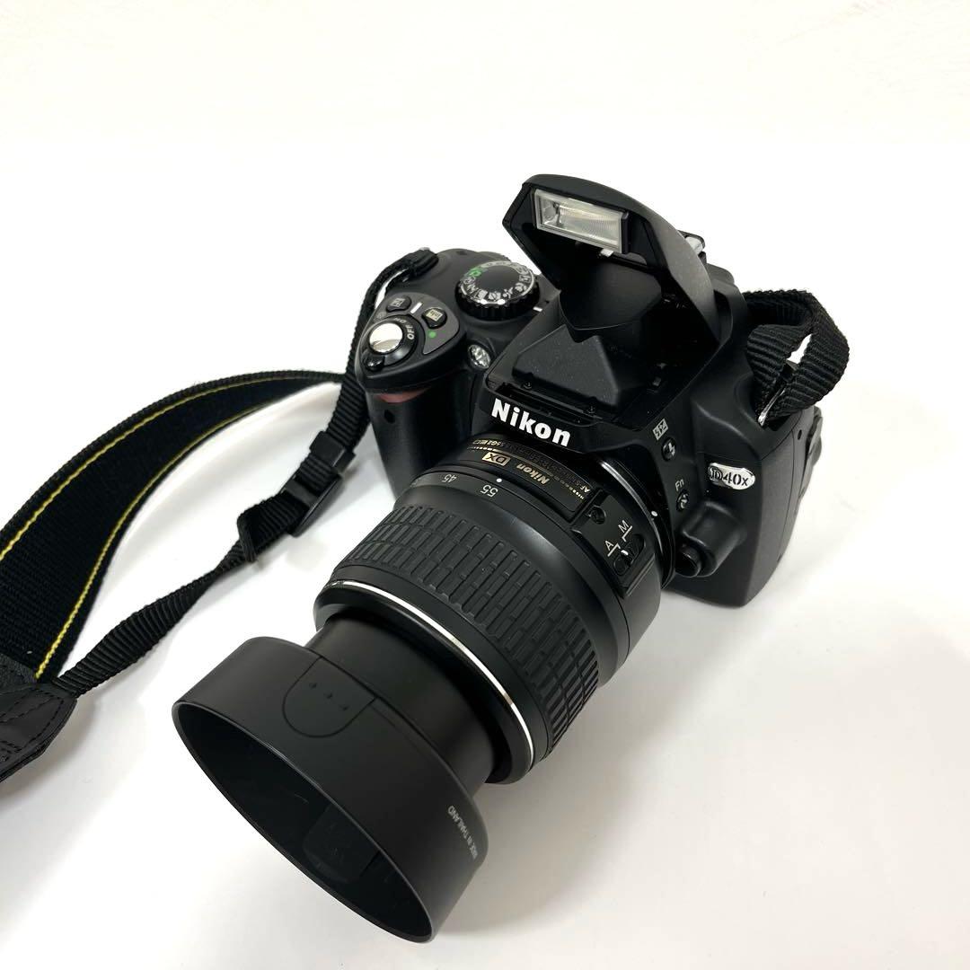 <Nikon>デジタル一眼レフカメラ D40x ダブルズームキット