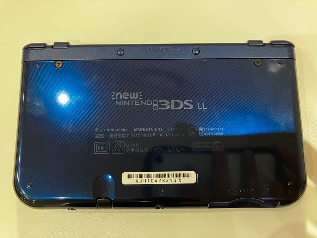 New Nintendo 3DS LL ネイビー 本体 マリオ ソフト 充電器 UP786_INFO