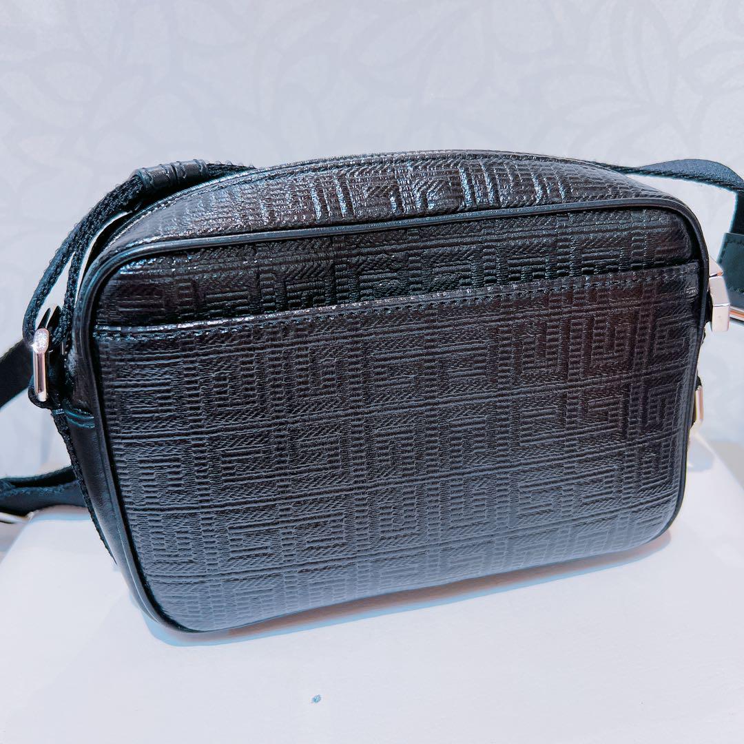GIVENCHY ショルダーバッグ カメラバッグ