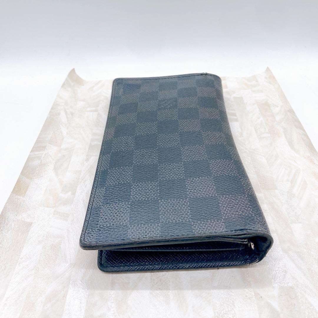ダミエグラフィット 長財布