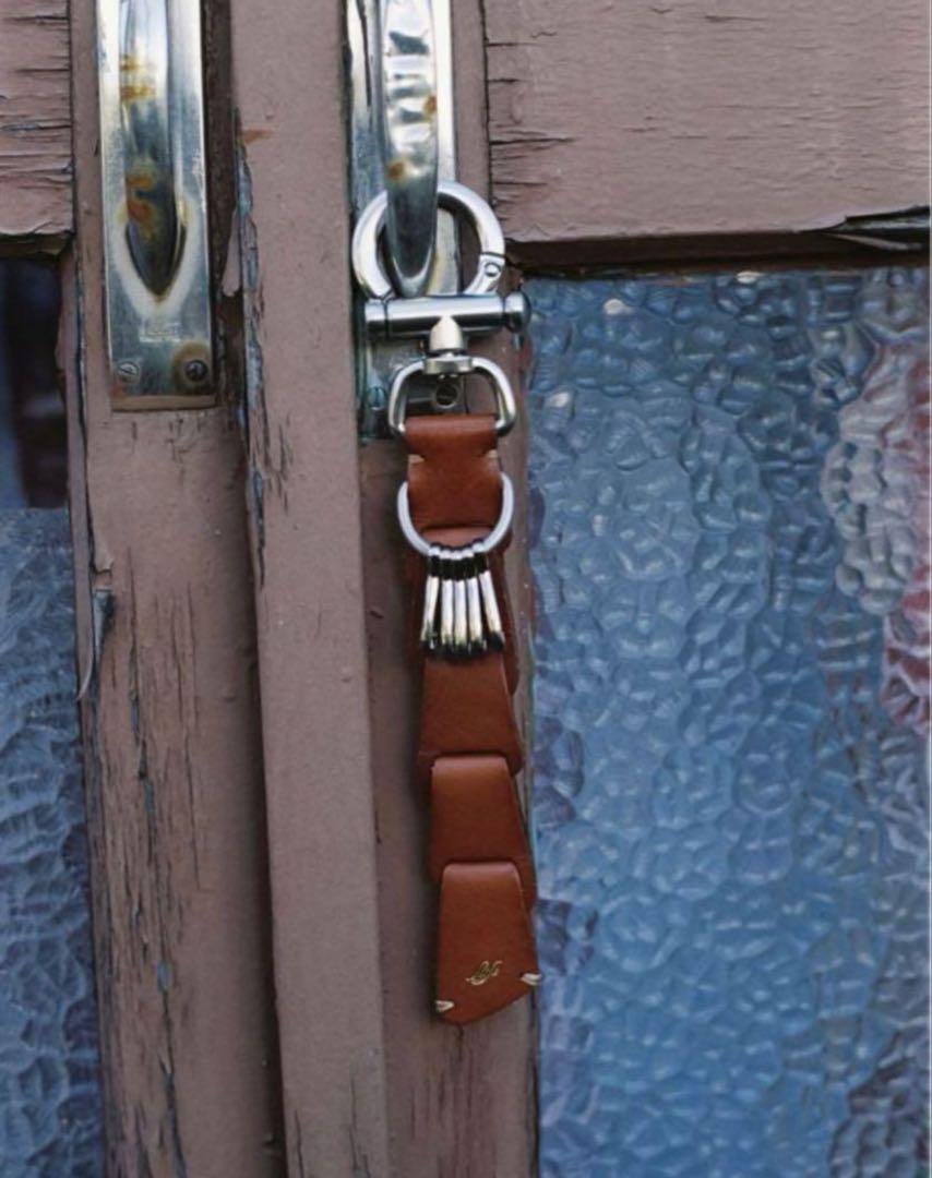 Llife】LEATHER KEY CHAIN SIENNA 保存袋付き - メルカリ