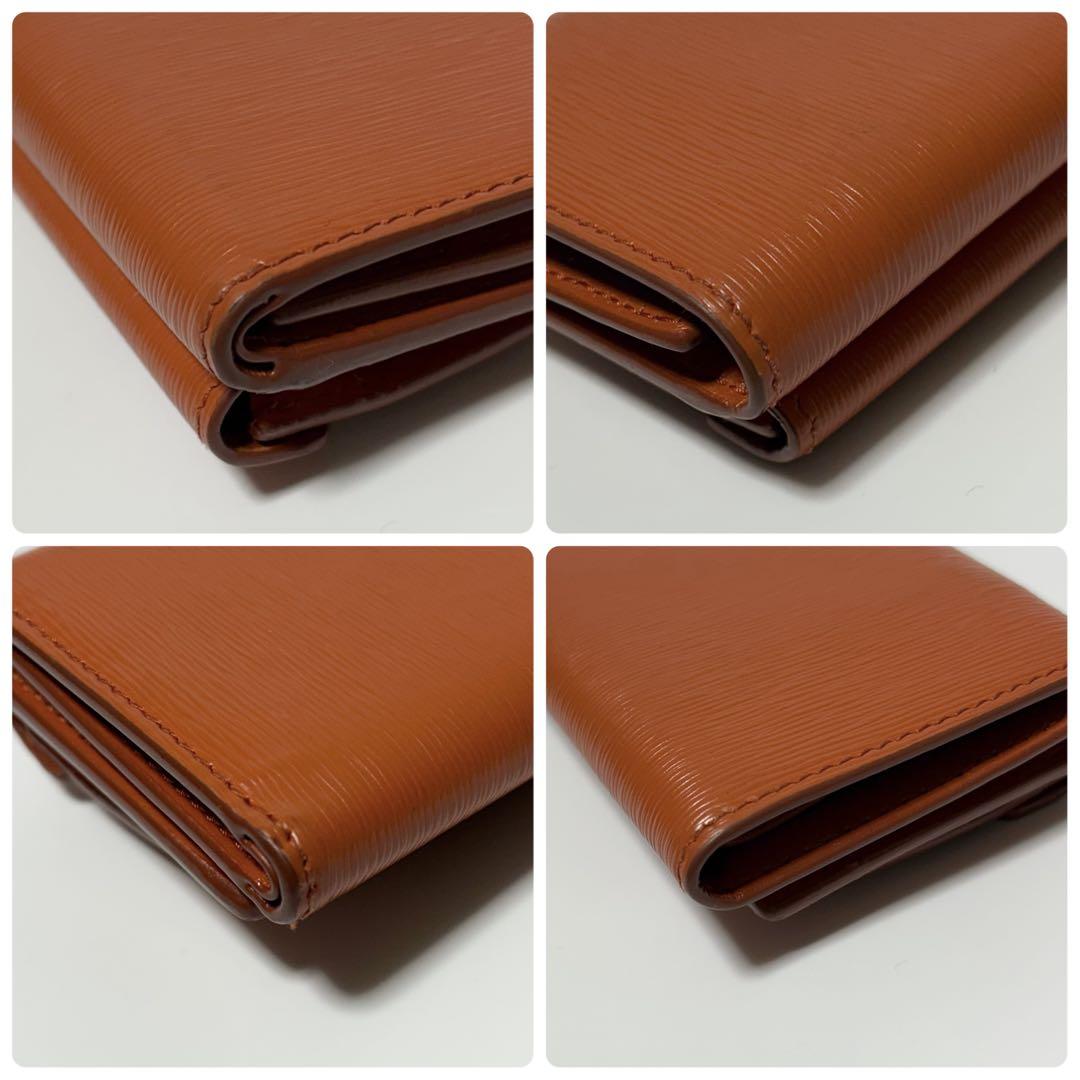 美品　プラダ　三つ折り財布　コンパクトウォレット　ミニ　レター　ヴィッテロムーブ