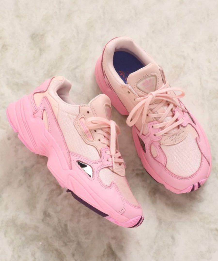 特価商品  adidasFalcon] アディダスオリジナルス アディダスファルコン 靴