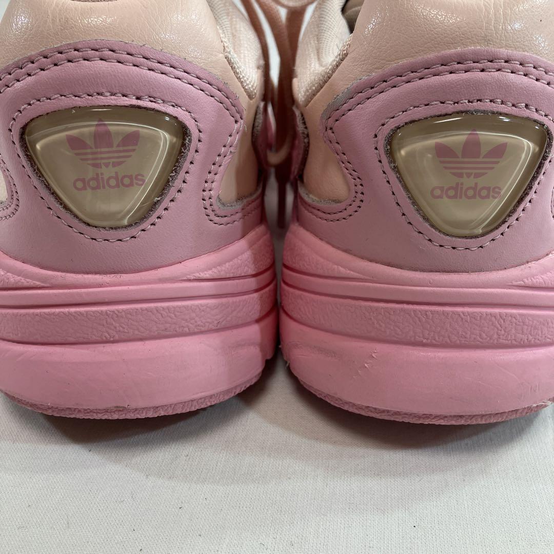 adidasFalcon] アディダスファルコン アディダスオリジナルス
