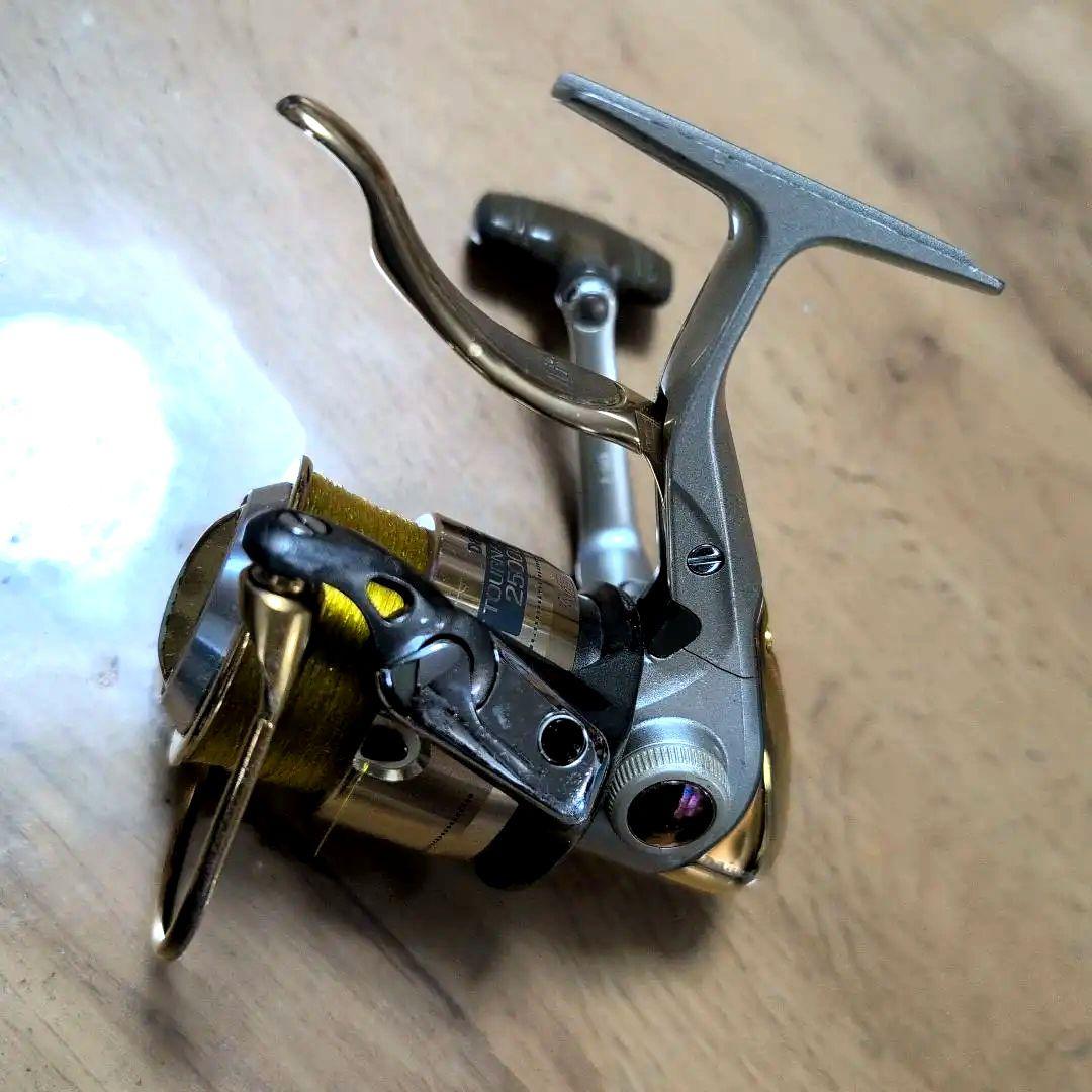 DAIWA ドラグ付レバーブレーキ！トーナメントZ 2500LBCD