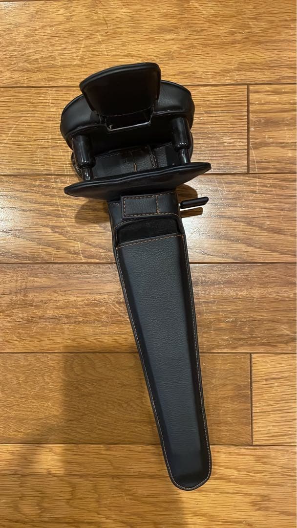 レザー製 ステアリングロック