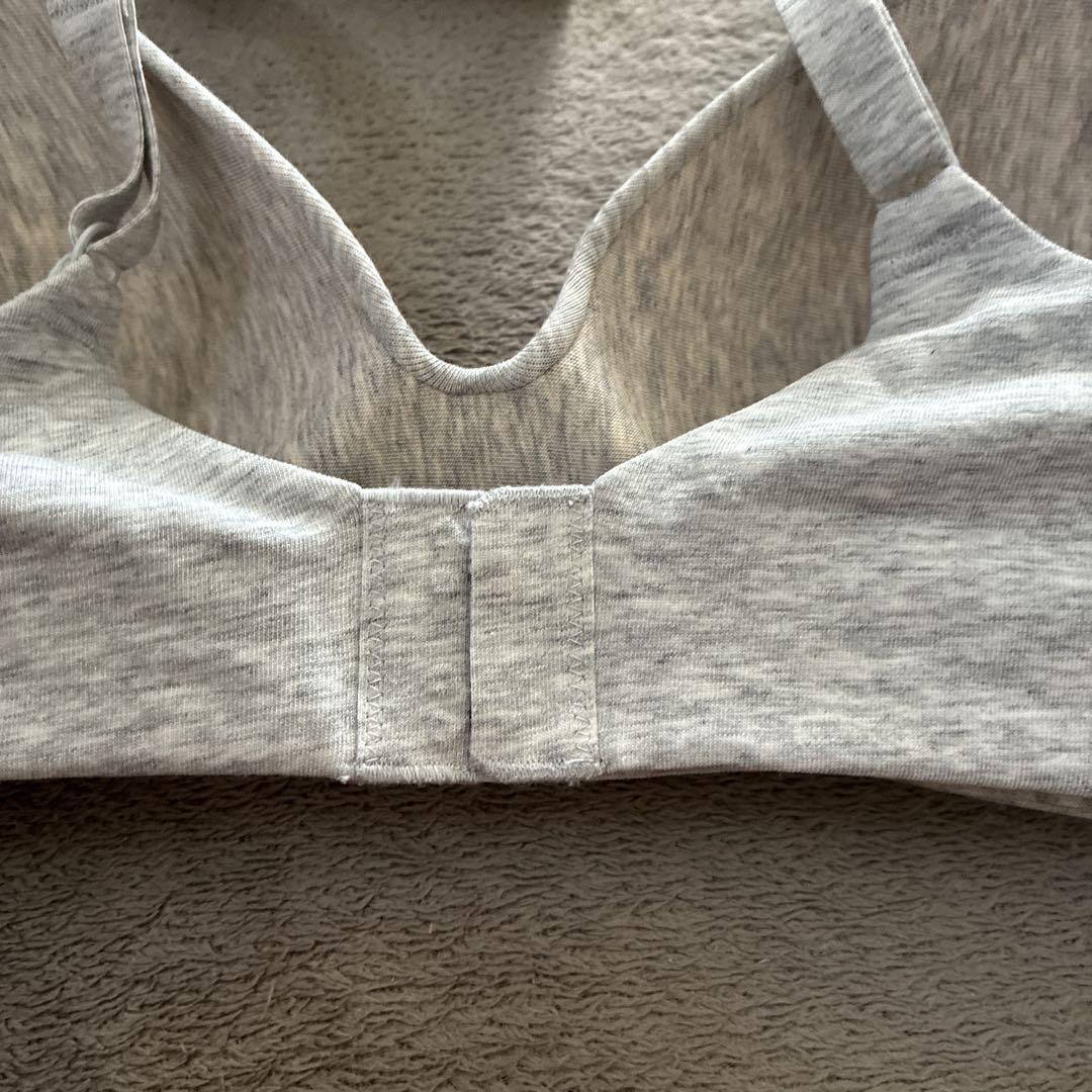 ユニクロ　ワイヤレスブラ　3Dホールド　ABC 75/80 4枚セット UNIQLO - ユニクロ 3Dホールド ワイヤレスブラ ABC 75 80