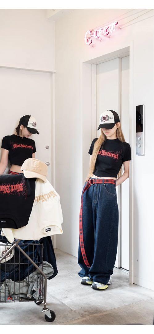 重盛さと美 NOT NATURAL Super Baggy Fit Jeans