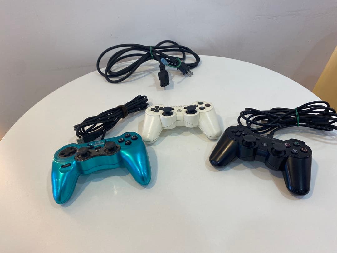 本体 コントローラー3つPlayStation3