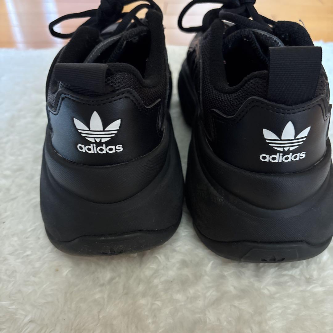 美品　アディダス オズガイア adidas/Ozgaia オリジナルス 黒　箱無
