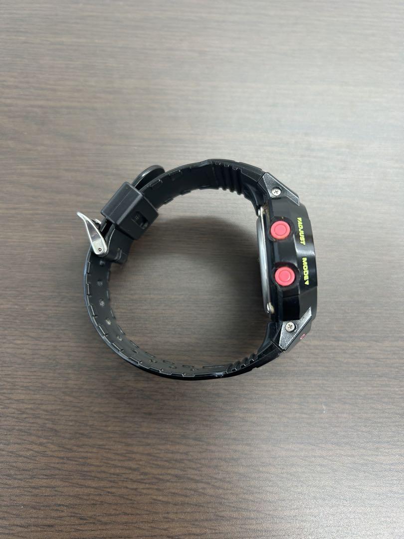 G-SHOCK AW-582SC クレイジーカラーズ