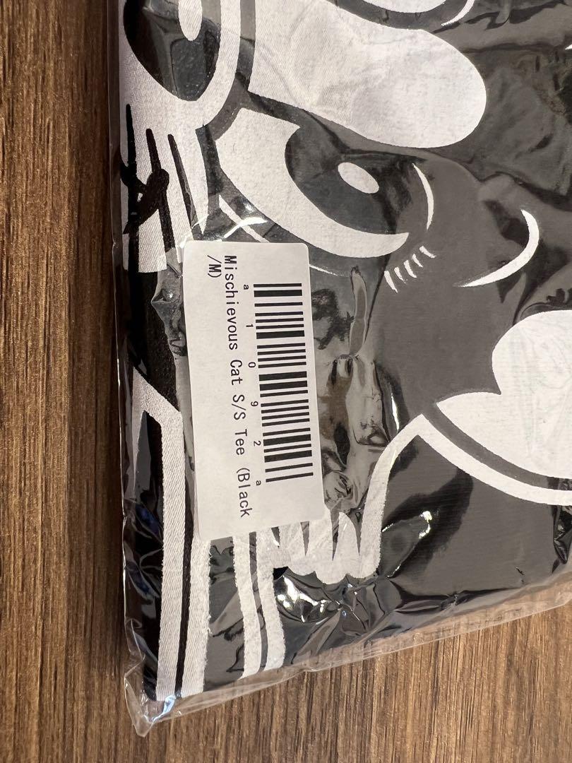 新品未開封mischievous cat Tシャツ Mサイズ