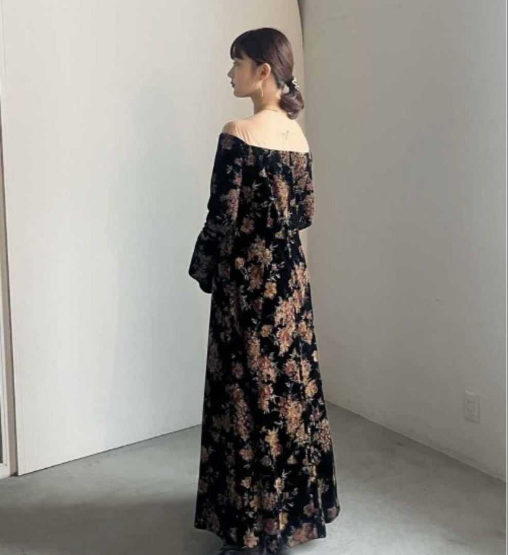 FLOWER PRINT VELOUR DRESS Mサイズ
