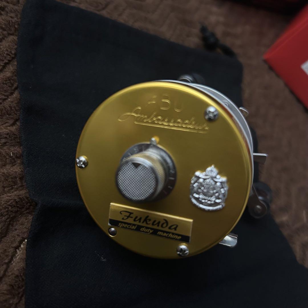 新品　Abu Garcia ambassadeur 5501CS Rocket