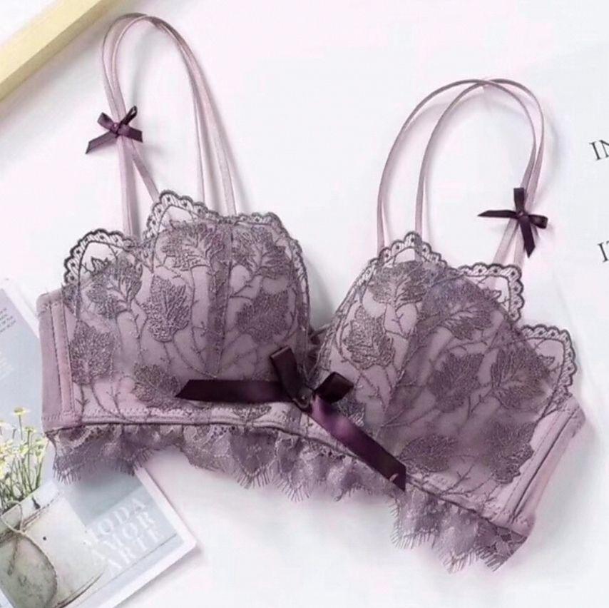 新品☆ノンワイヤーブラ　セット　ランジェリー　レース　盛れる　セクシー　大人気