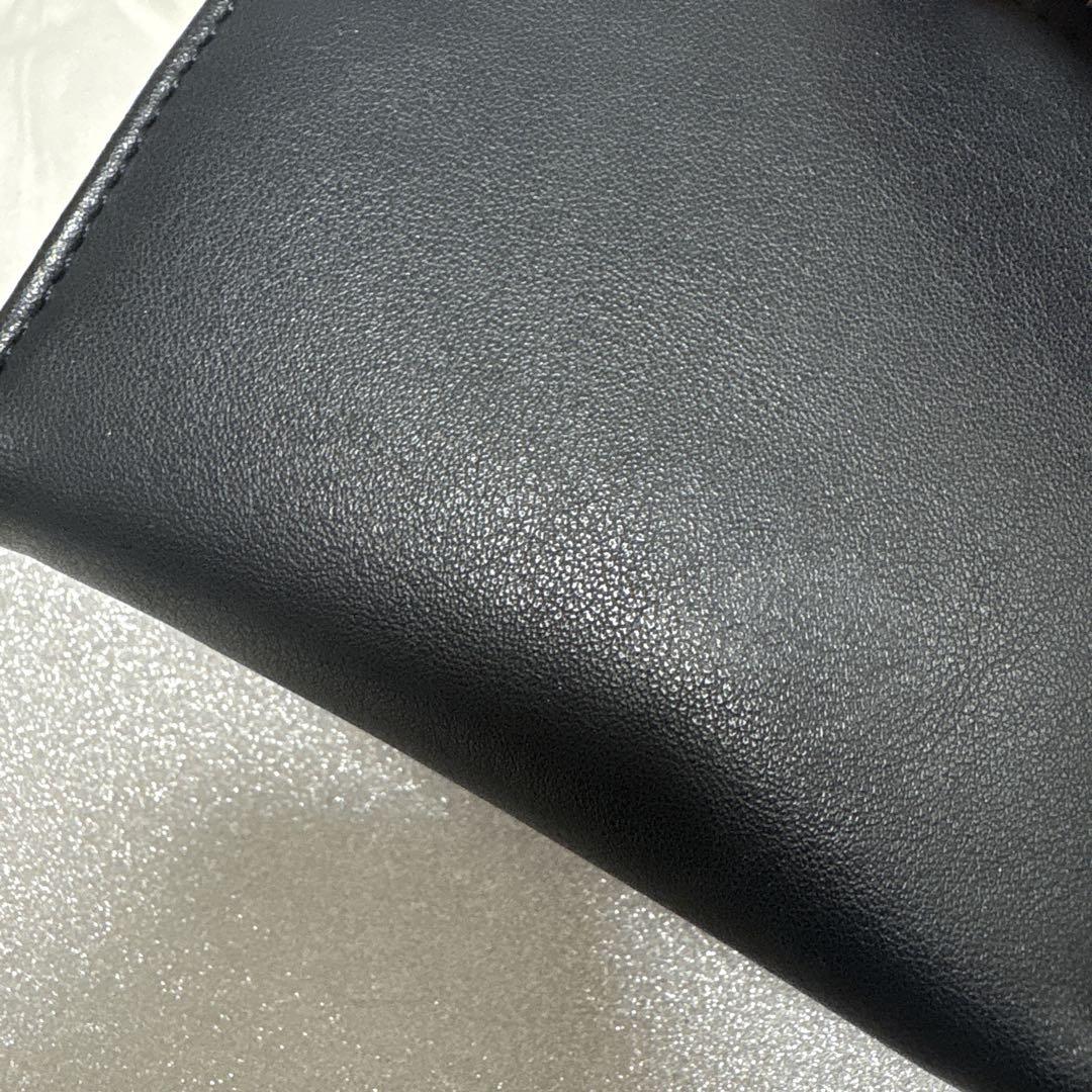黒 合成皮革 二つ折り財布 合成皮革 黒 財布 二つ折り - メルカリ