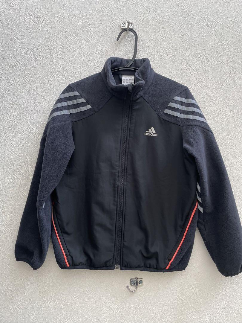 adidas フリースジャケット 128cm 黒