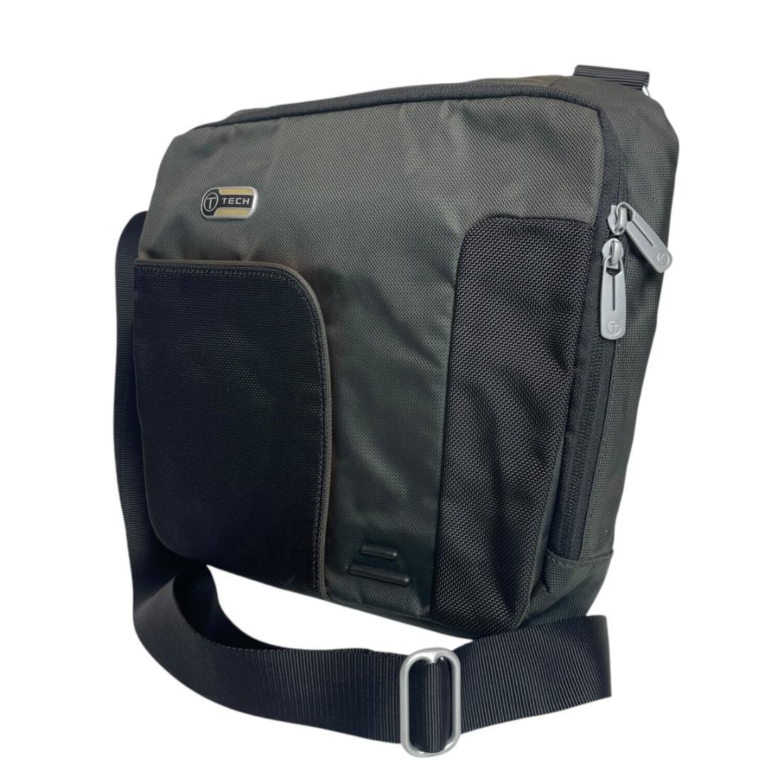 美品 TUMI 2821 ショルダーバッグ T-TEC ナイロン サコッシュ