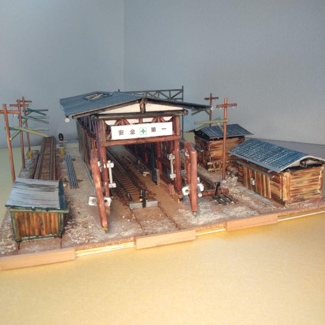 鉄道ジオラマ(レトロな操車場) 新品 鉄道模型 Nゲージ ジオラマ レイアウト 昭和のふるさと駅