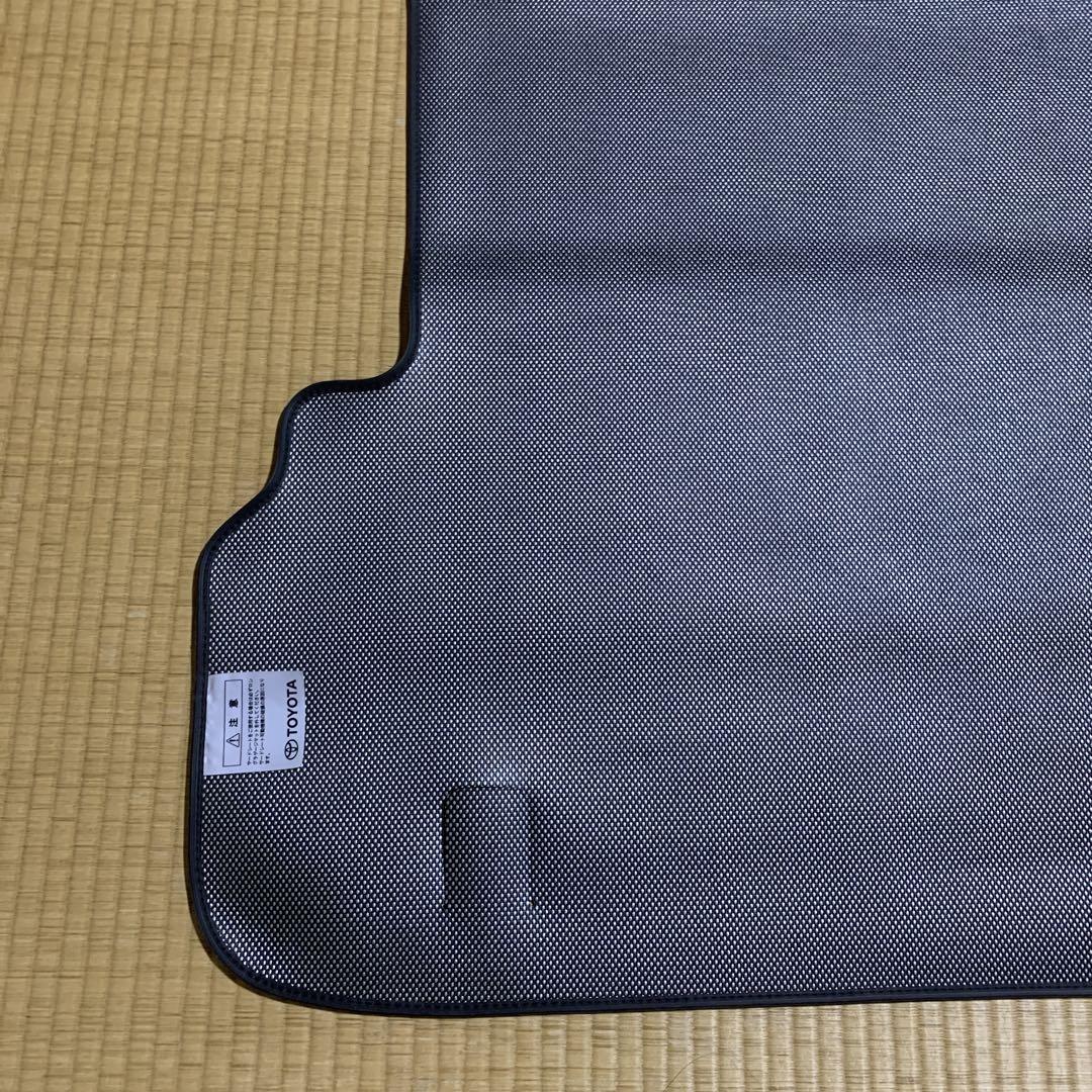 ランドクルーザープラドロングラゲージマット　トランクマット