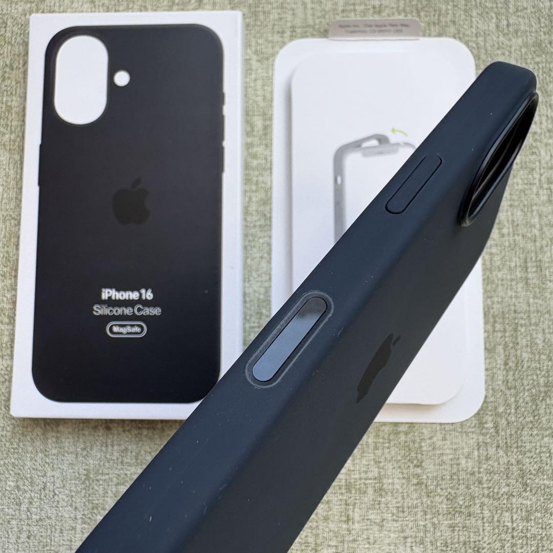 【新品】純正 iPhone 16 シリコンケース・ブラック① MagSafe対応iPhone 16 Proシリコーンケース – ブラック - Apple