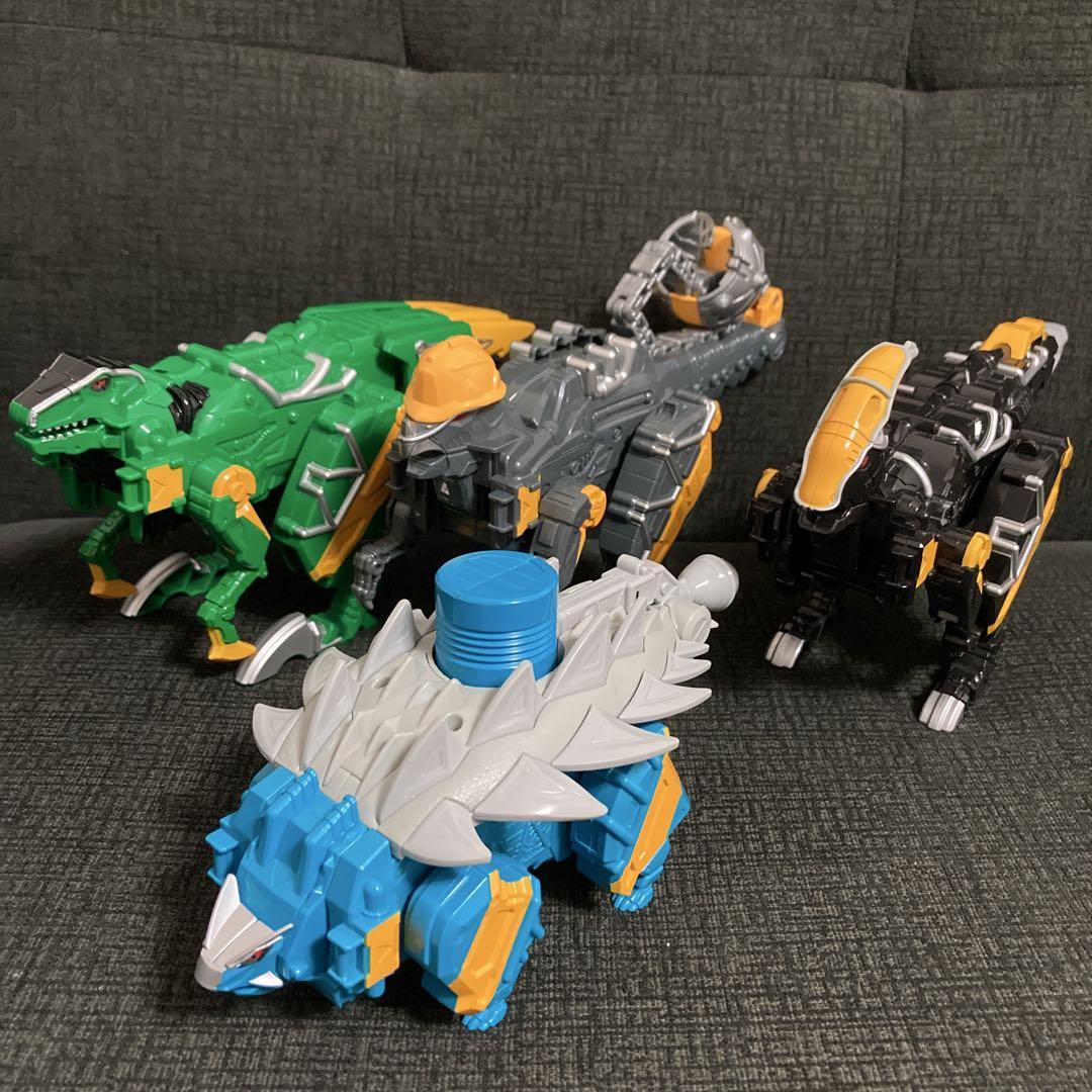 獣電戦隊キョウリュウジャー　獣電竜シリーズ まとめ売り