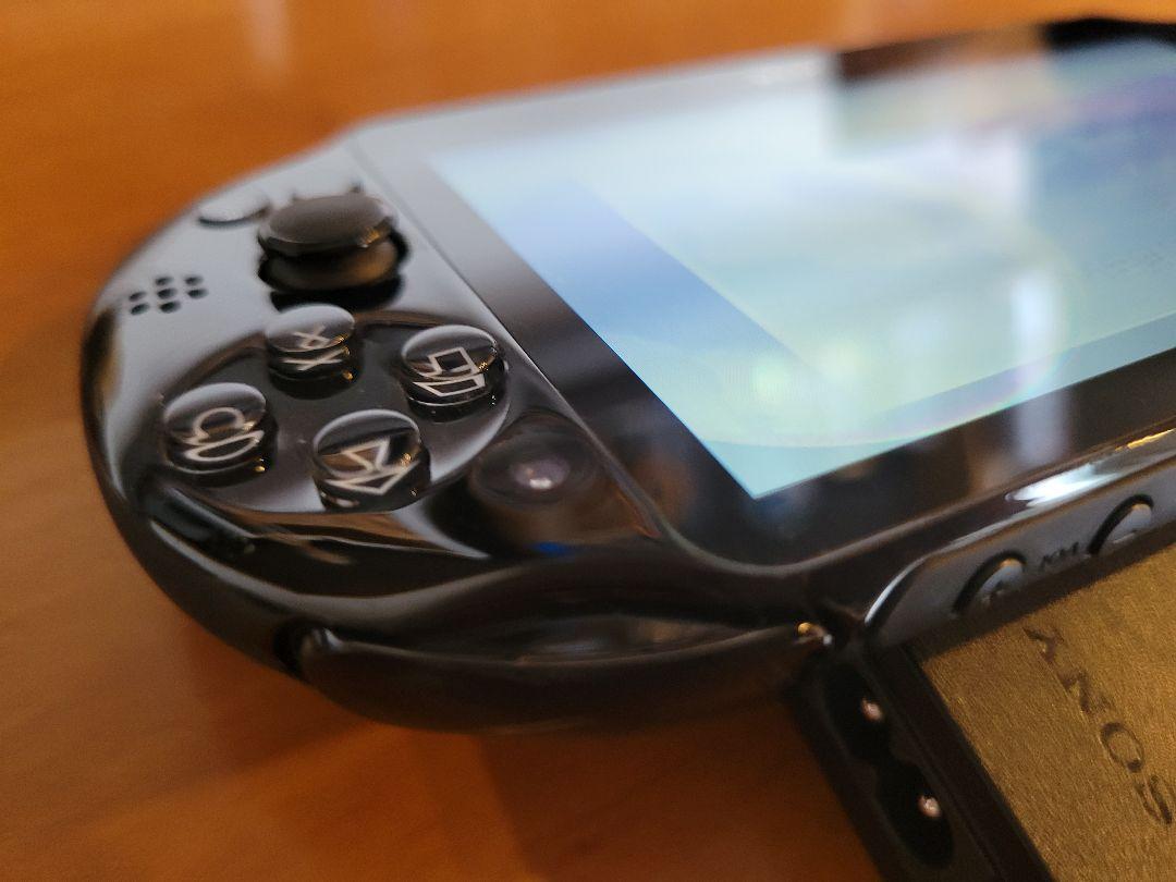 PSVITA PCH-2000 ブラック