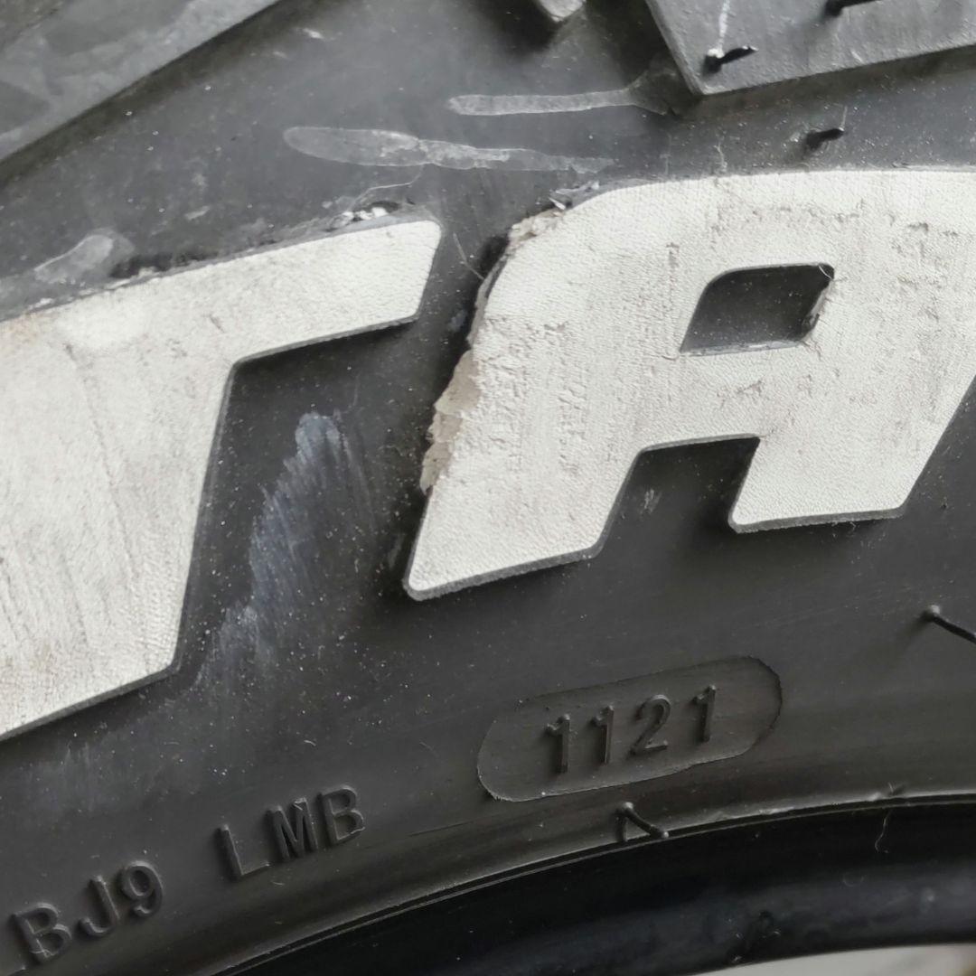 MONSTA MUD WARRIOR 16インチタイヤ