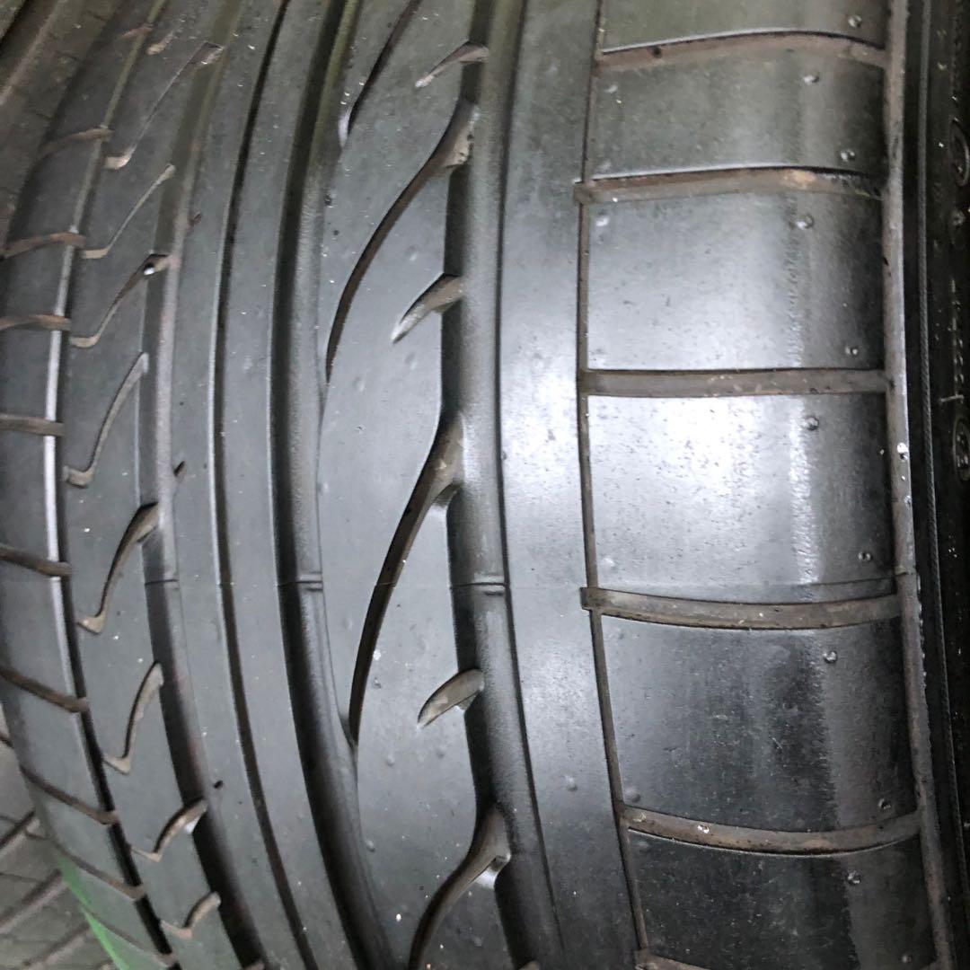送料込み⭐︎BRIDGESTONE ブリジストン305/30ZR19 中古タイヤ