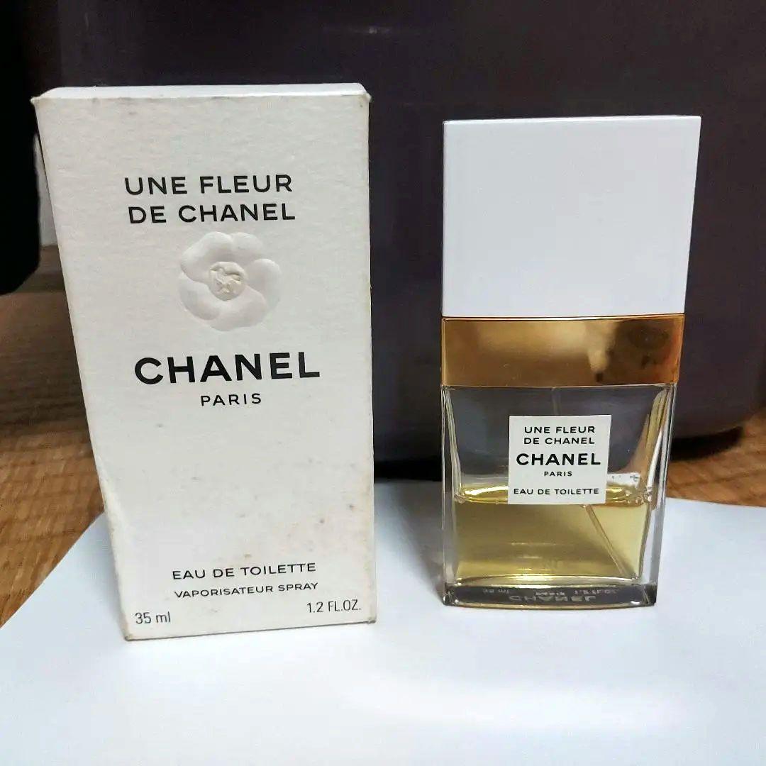 【限定品】UNE FLEUR DE CHANEL オードトワレ