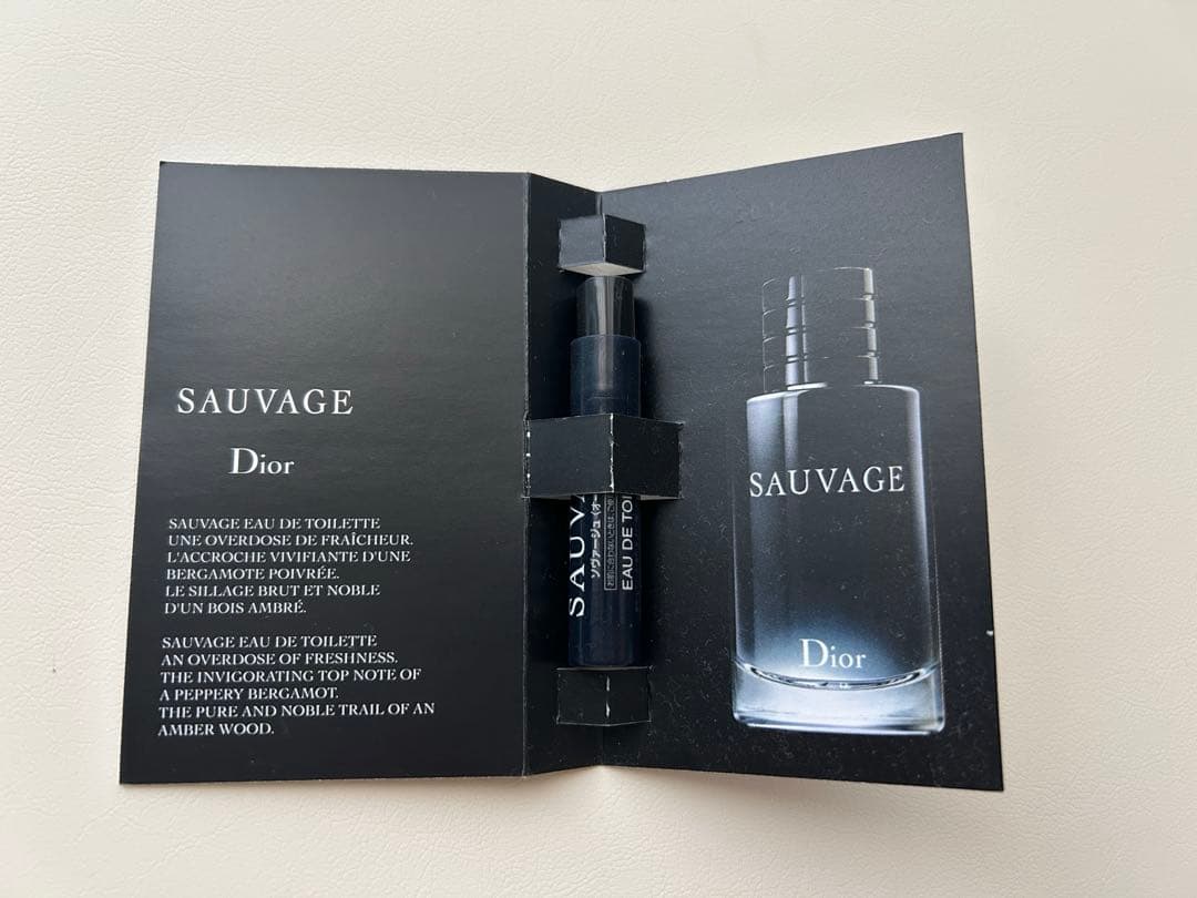 Dior Sauvage 香水 ギフトバッグ付き サンプル付き Amazon | 【正規品・ラッピング済み・ショッパー付き