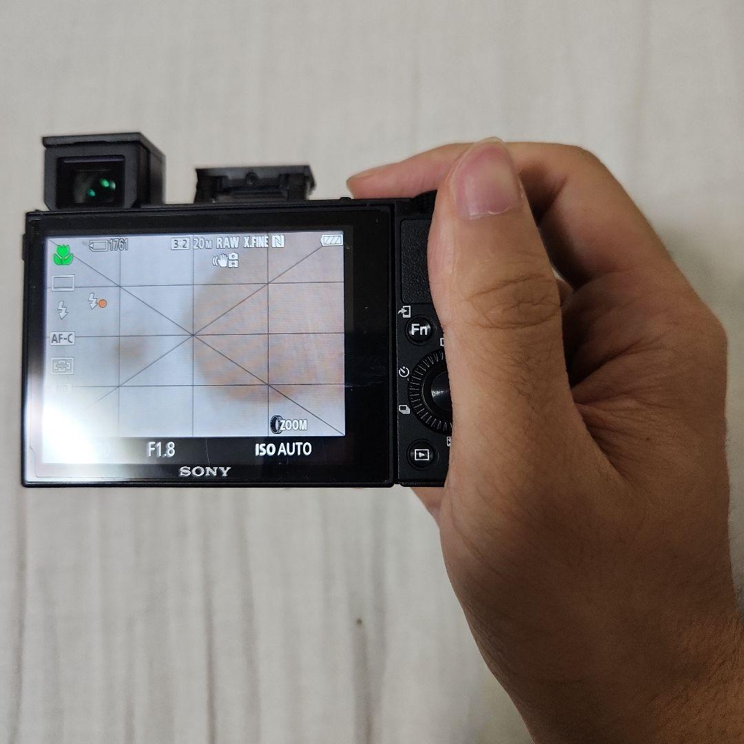 デジタルカメラ SONY Cyber-Shot RX-DSC-RX100V