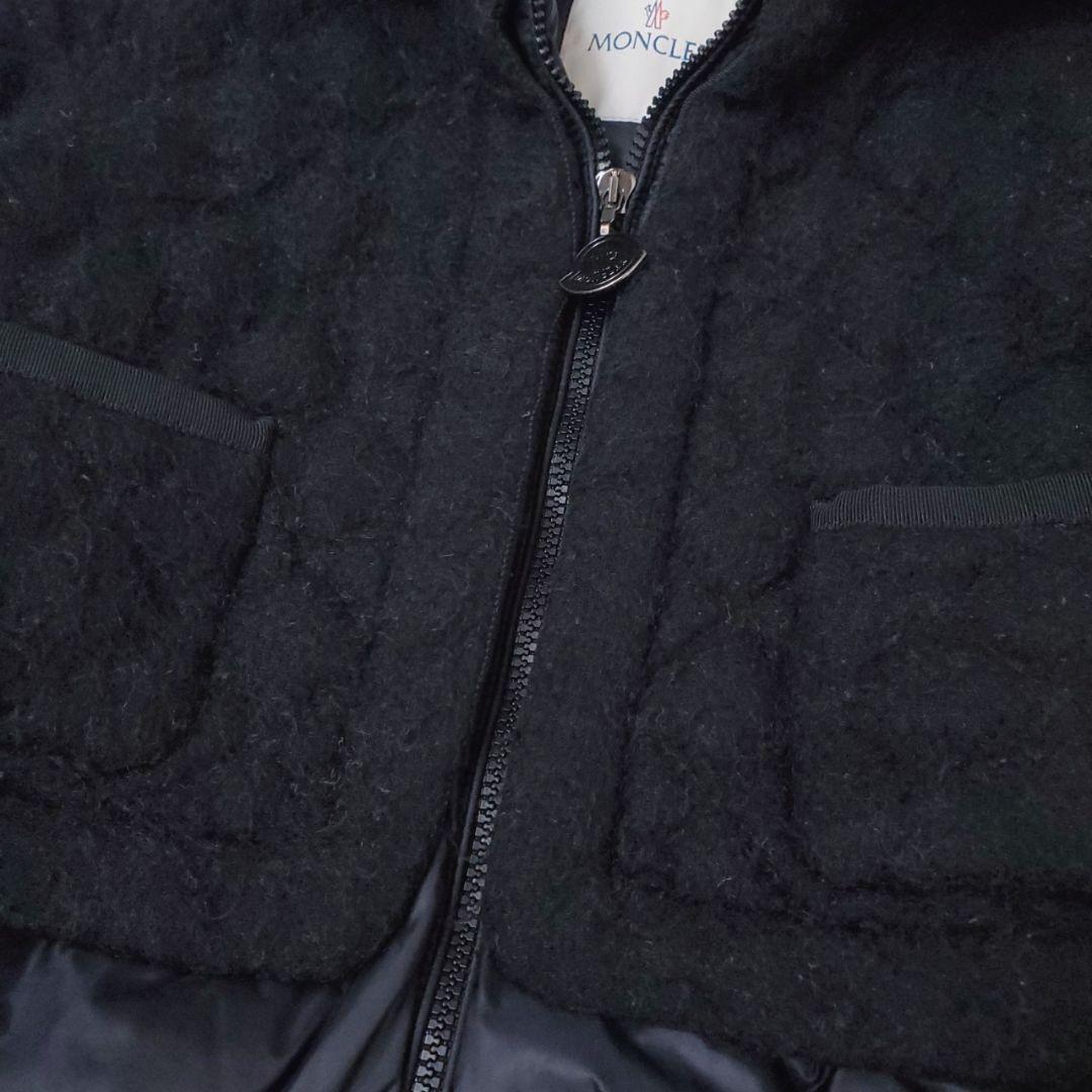 ブラック