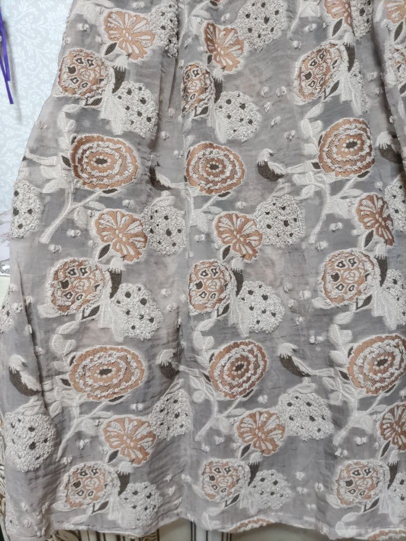 新品タグ付きhaupia ☆「薔薇色の冬」ワンピース☆プープレお好きな方にも 新品タグ付きhaupia ☆「薔薇色の冬」ワンピース☆プープレお好きな方にも