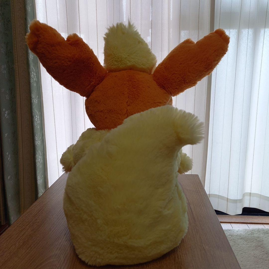 ポケモン　ふわふわ抱きぬいぐるみ　ブースター