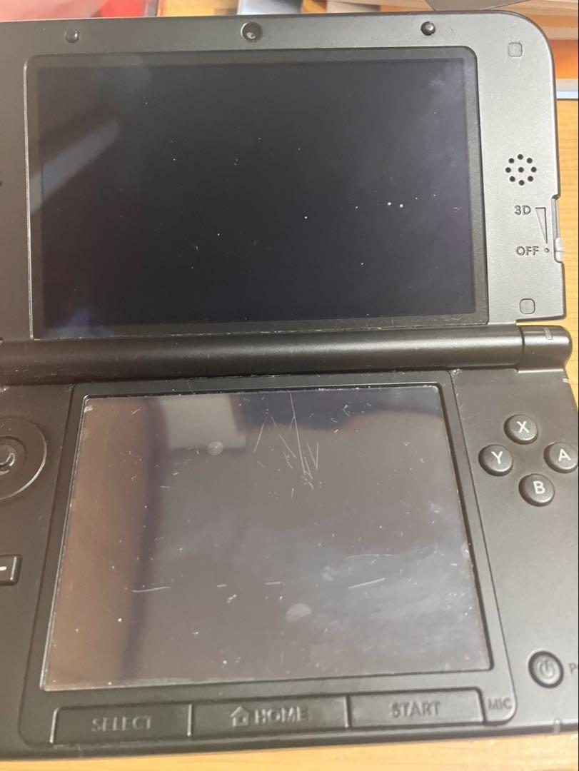 Nintendo 3DS LL 本体