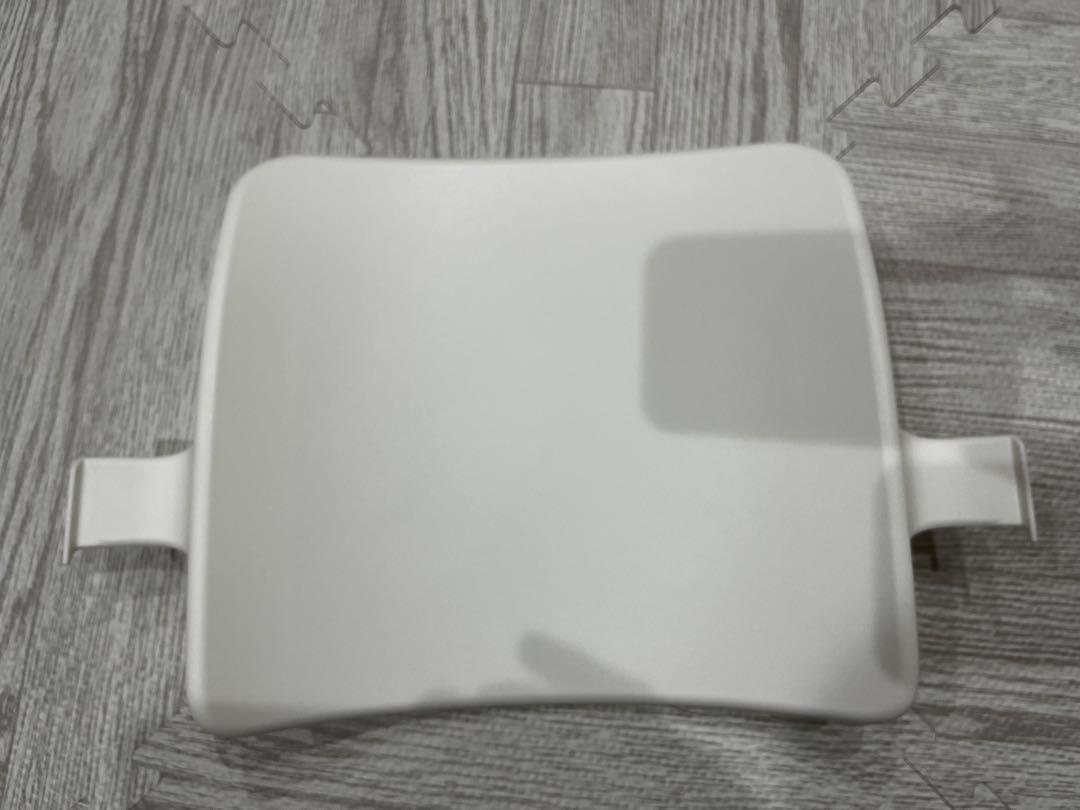 ストッケ トリップトラップ専用ベビーセット、トレイ