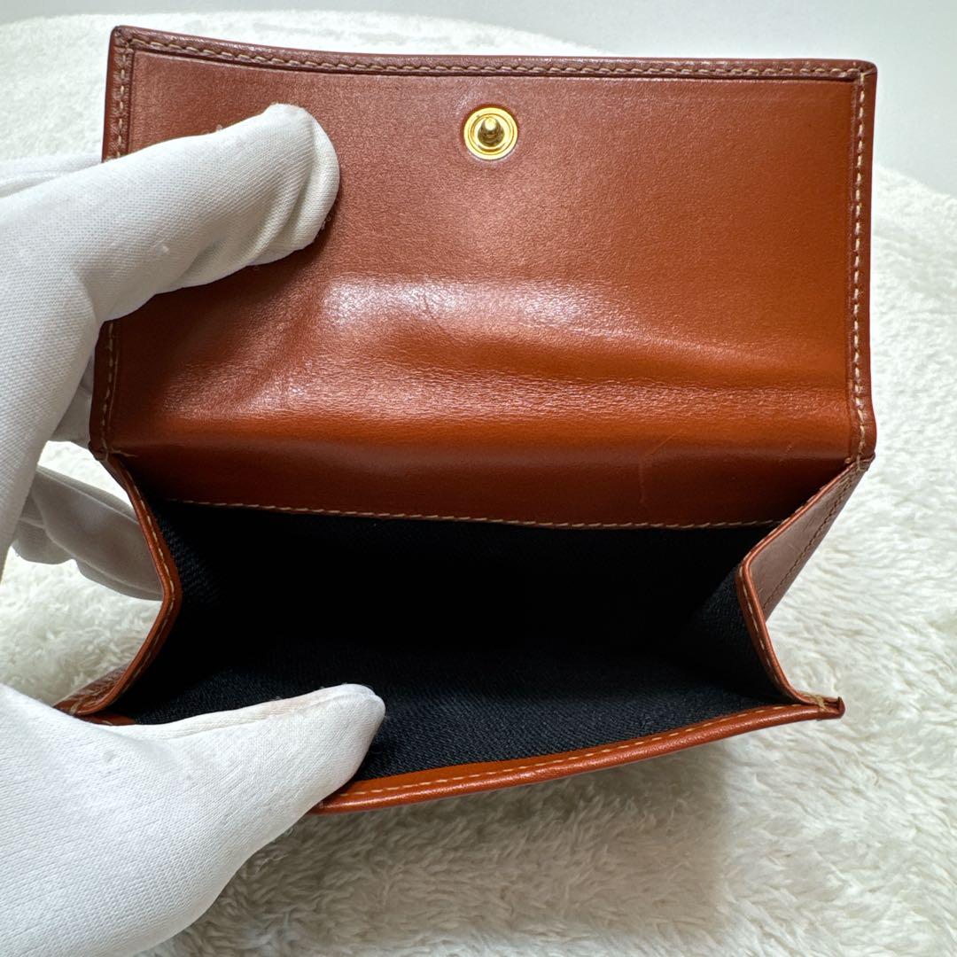 FENDI フェンディ ペカン柄 三つ折り財布 美品 FN3858