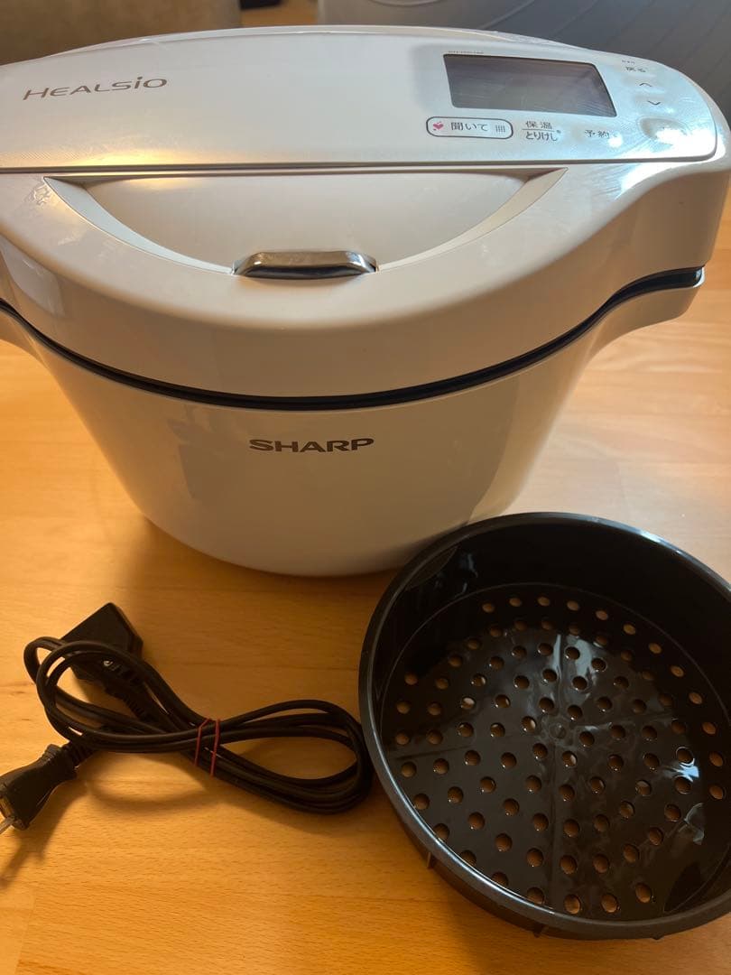 HEALSIO SHARP 電気圧力鍋 白 1.6L目立った傷や汚れなし