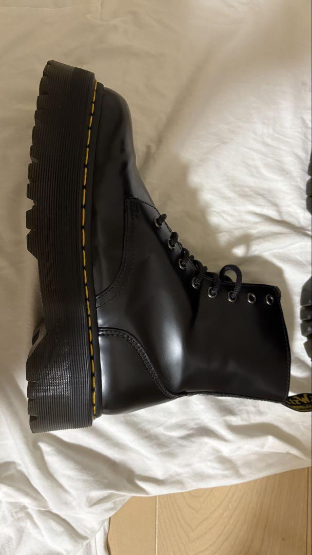 Dr. Martensドクターマーチン jadon 8ホールブーツ(厚底)