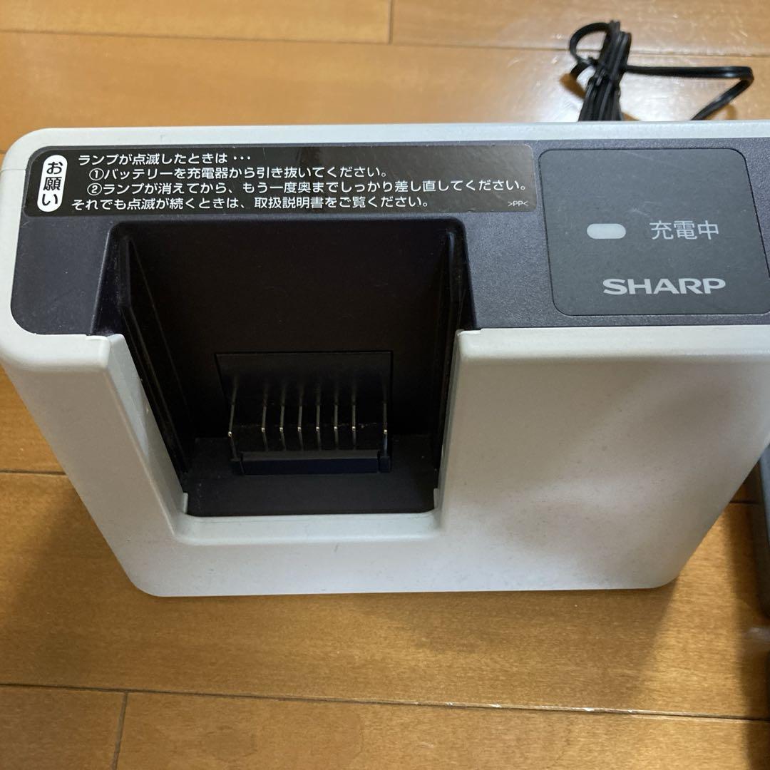 シャープ　充電式掃除機　ラクティブエア　EC-AR3SX バッテリー付