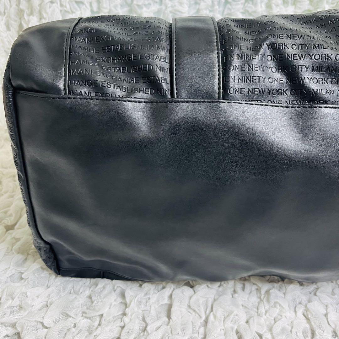 ARMANIアルマーニエクスチェンジ ロゴ型押し総柄レザー2wayボストンバッグ
