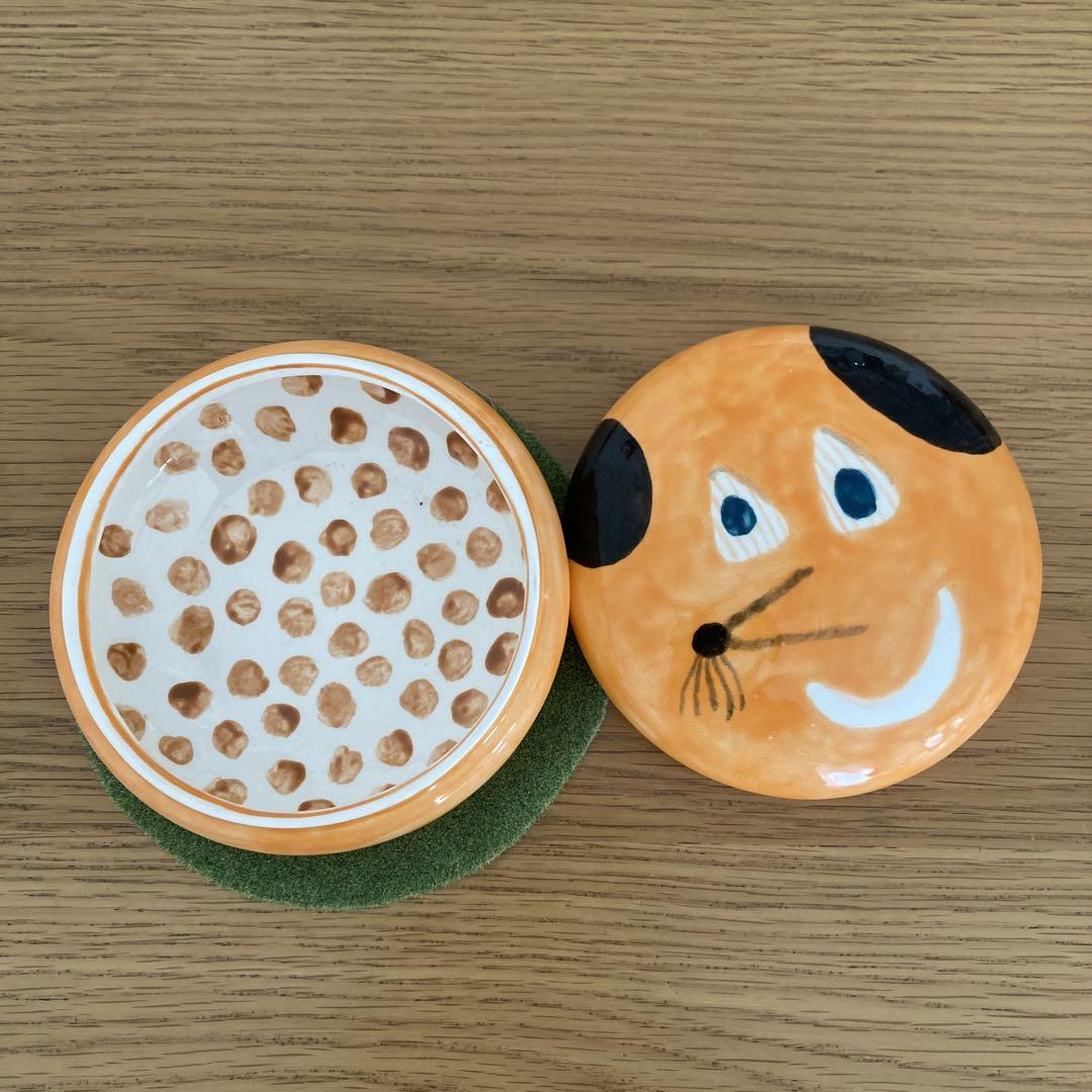 【mogu takahashi】陶器の小物入れ　イヌ
